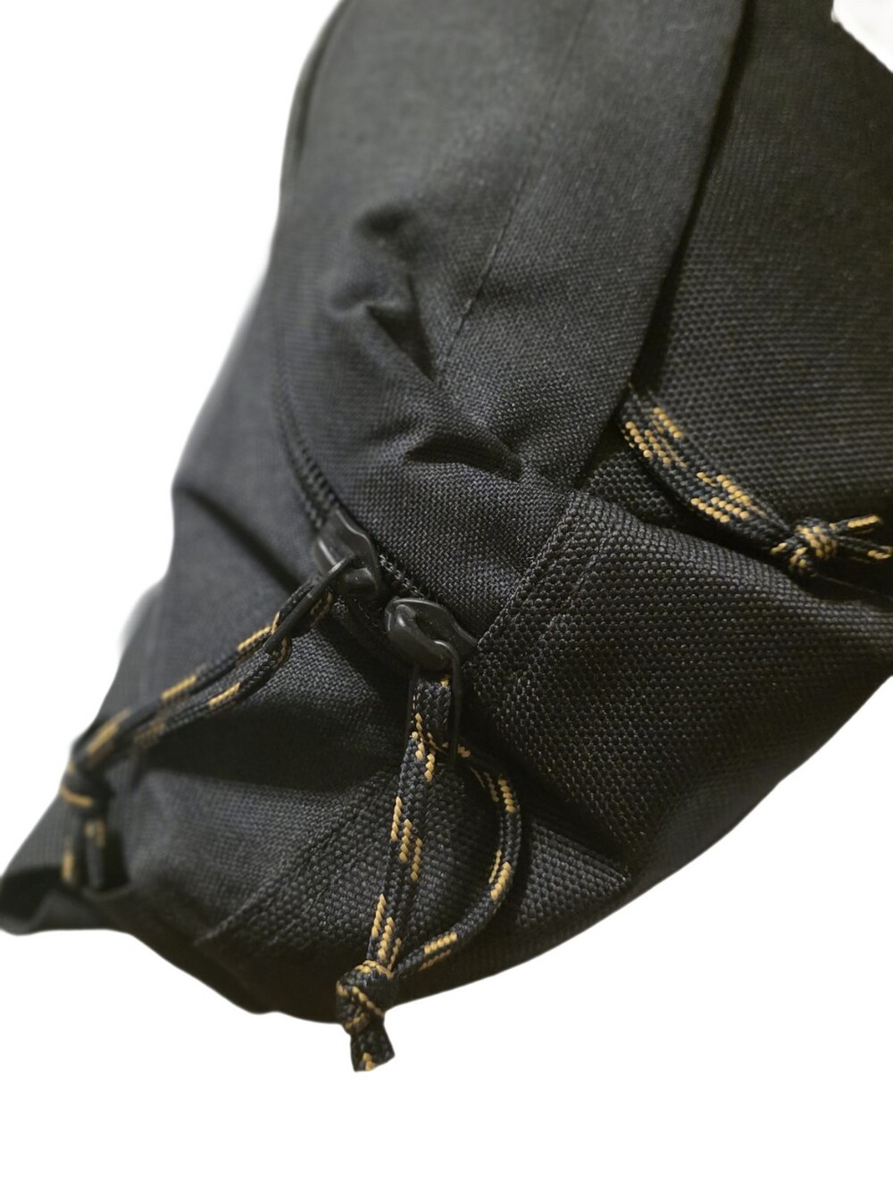 The North Face Vintage Inspired Berkeley Lumbar Pack in Classic Black. NWOT - Picture 3 of 12